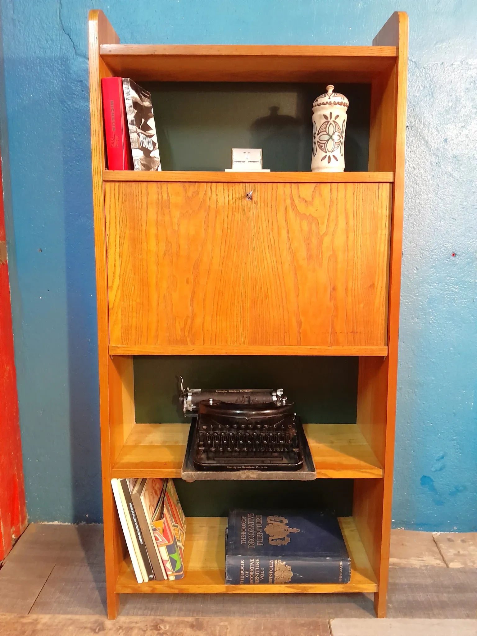 Secretary office Braakman 1953