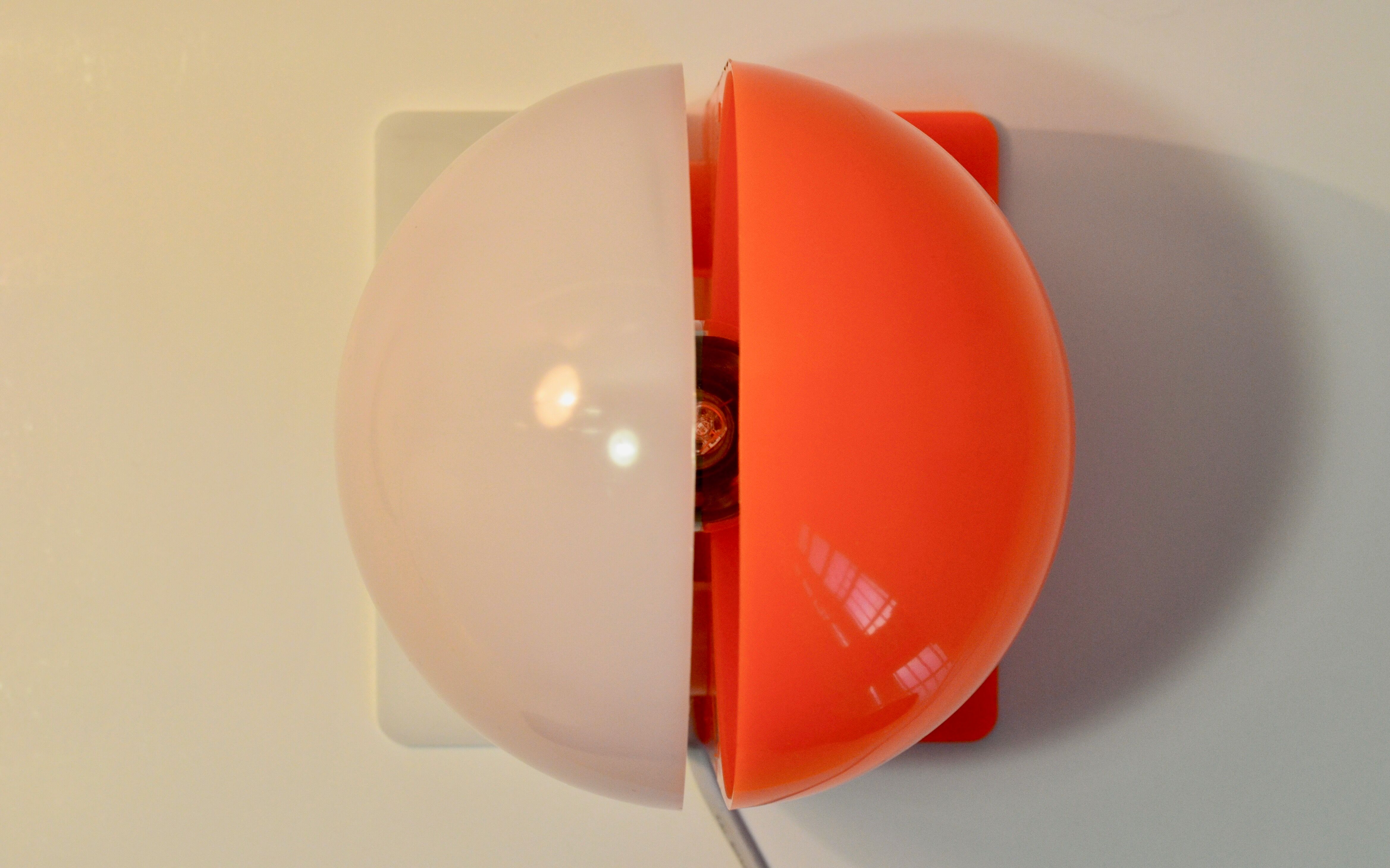 Lampe de table Harvey Guzzini Sirio, années 1970