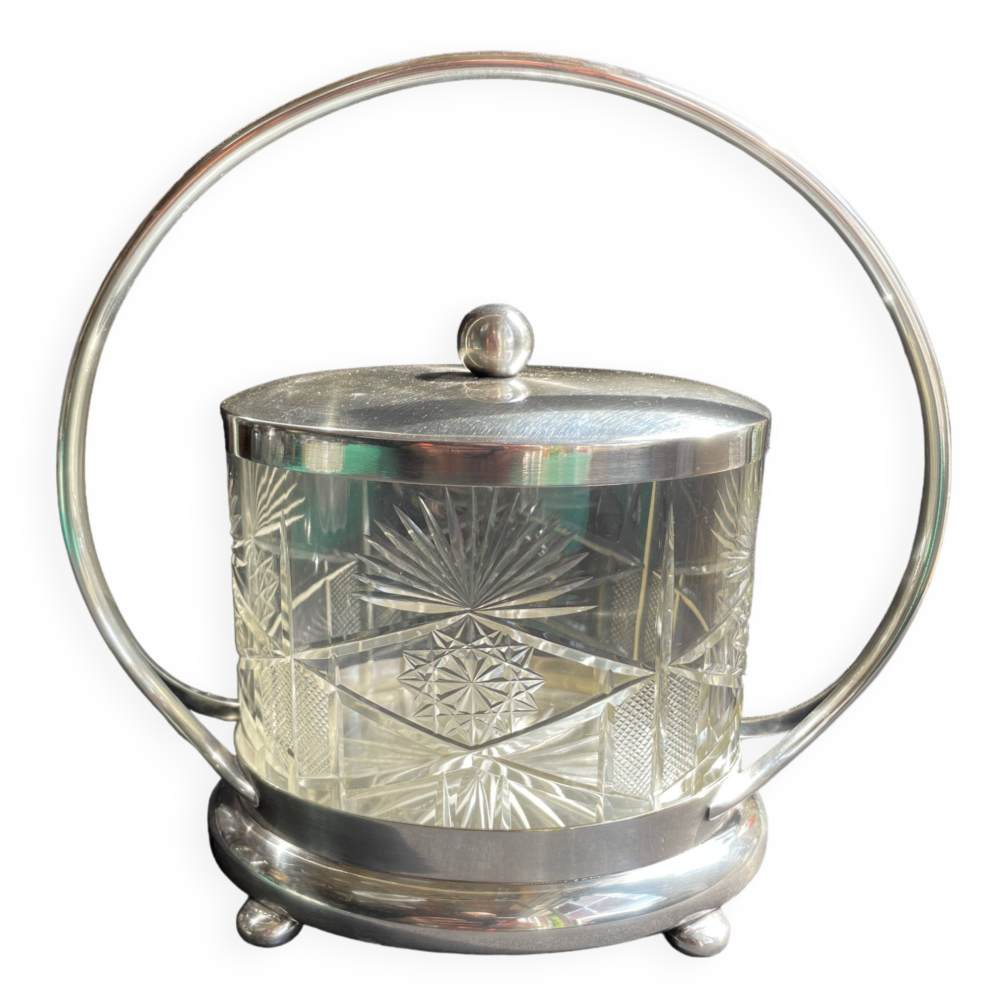 Biscuitier cristal taillé et métal argenté F. W. Quist (1831-1903)