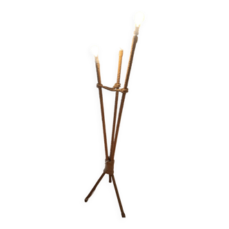 Lampadaire corde