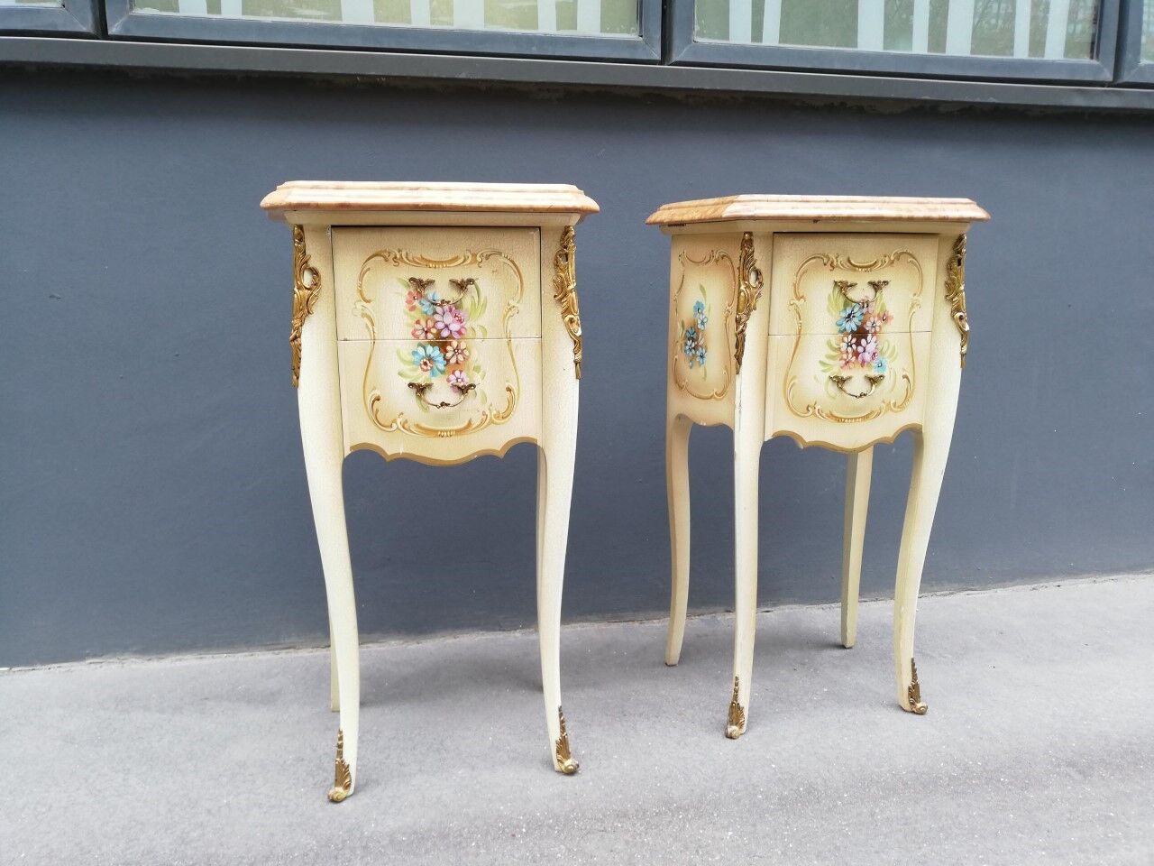Pair of Italian Louis XV-style bedside tables