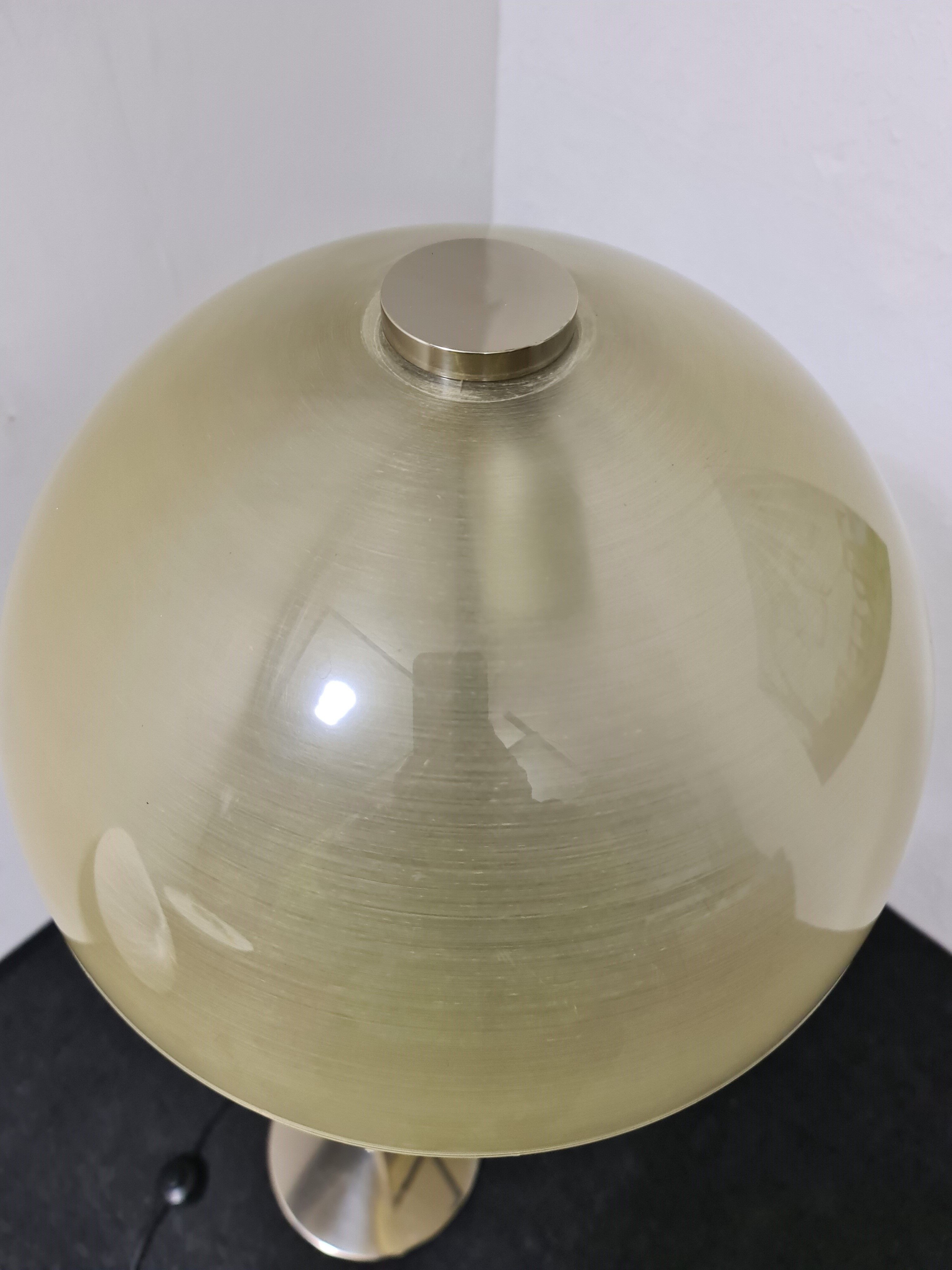 Vintage floor lamp in metal and synthetic resin