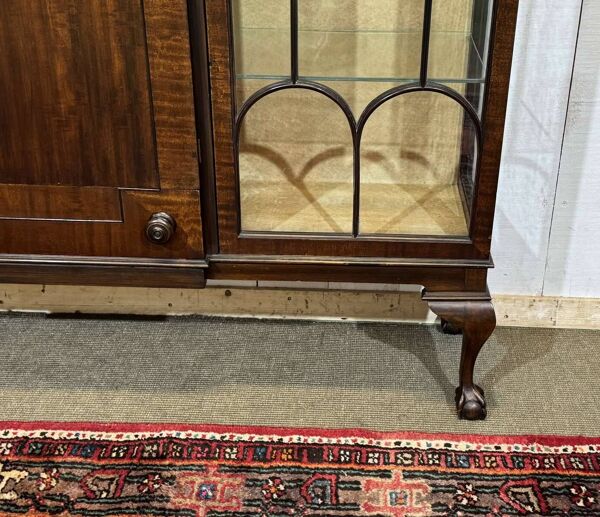 Vitrine Anglaise Chippendale 3 portes début XXème en acajou