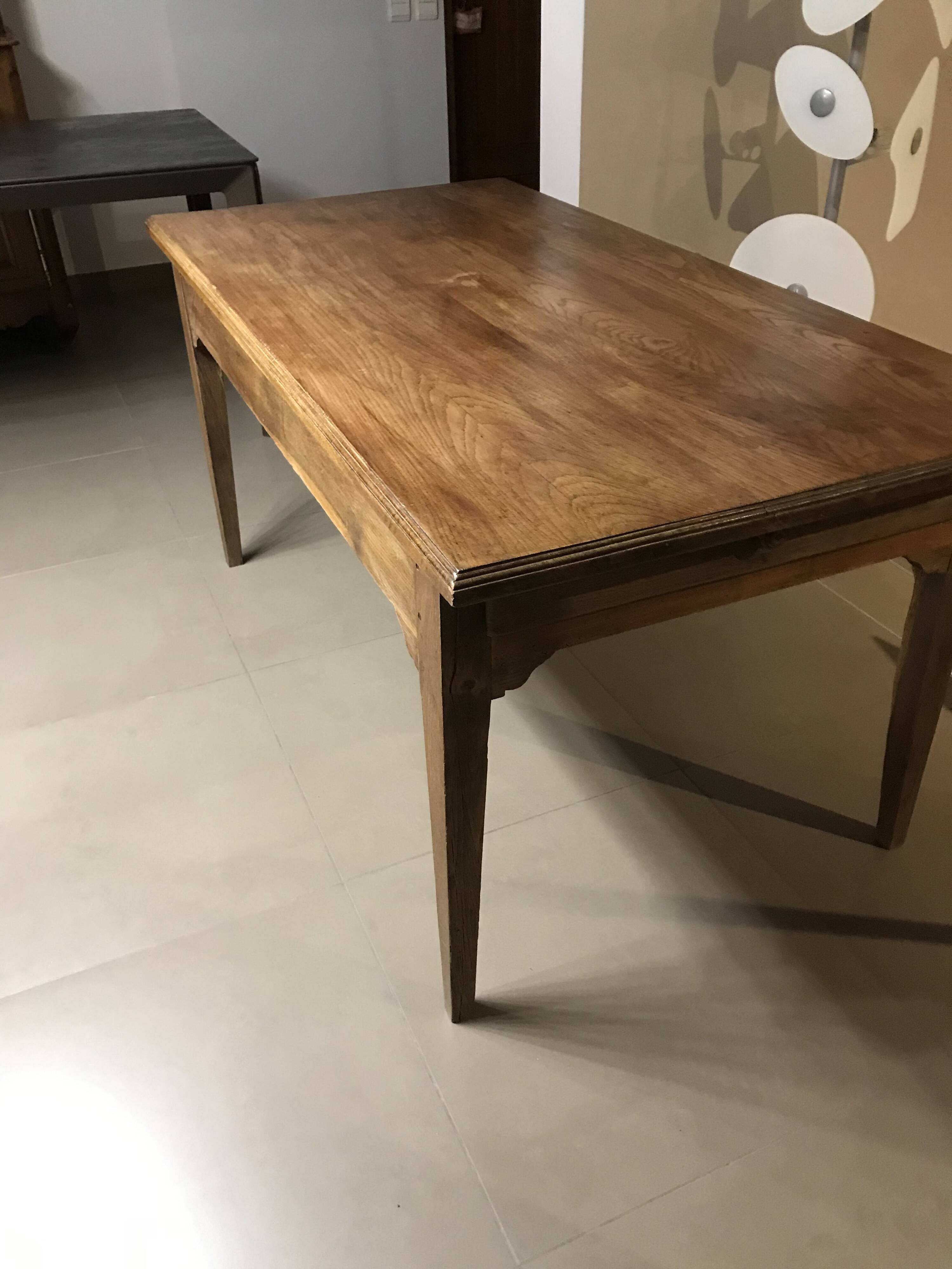 Oak farmhouse table