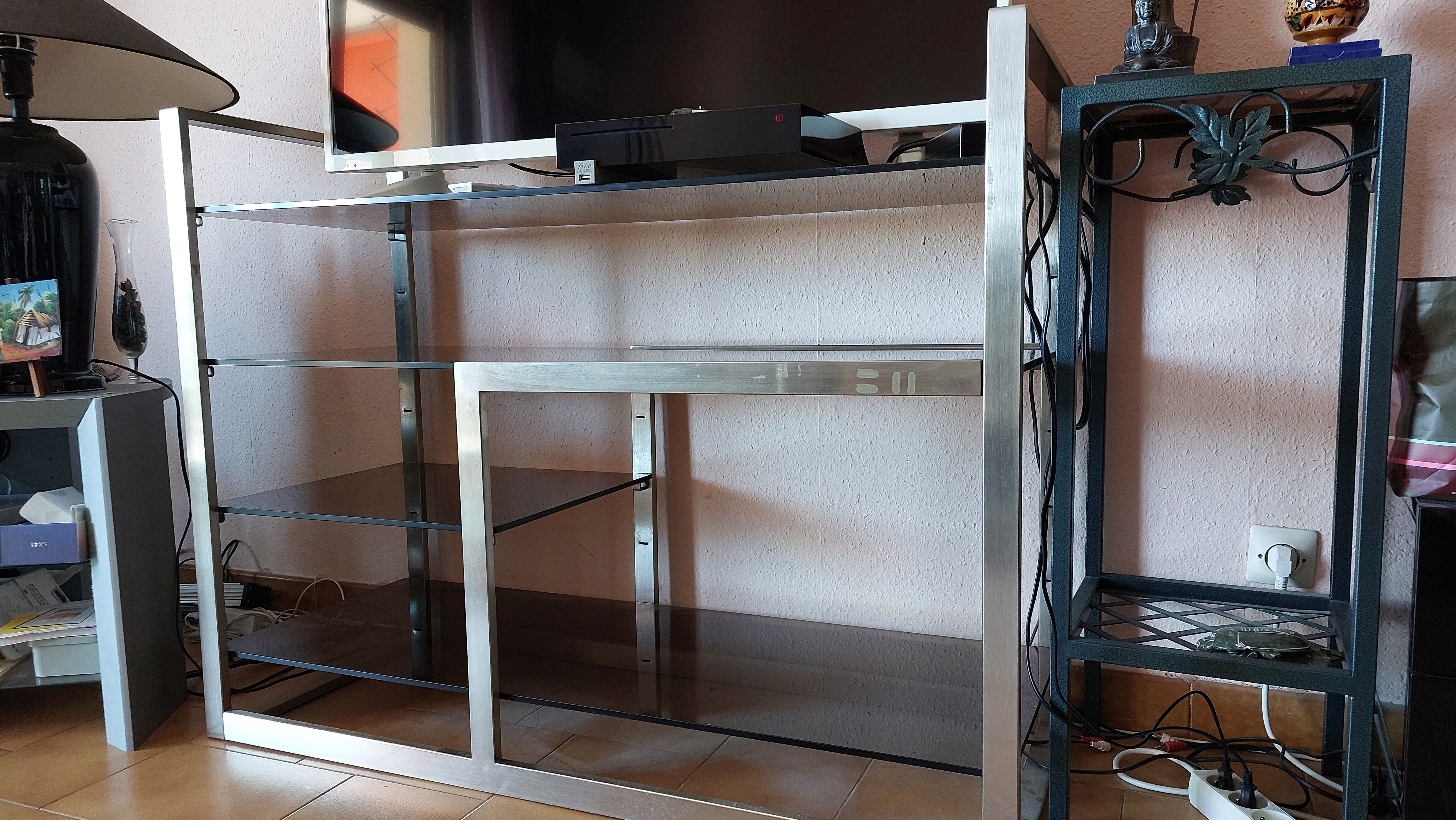 Low Shelf - TV/Hi-Fi Unit