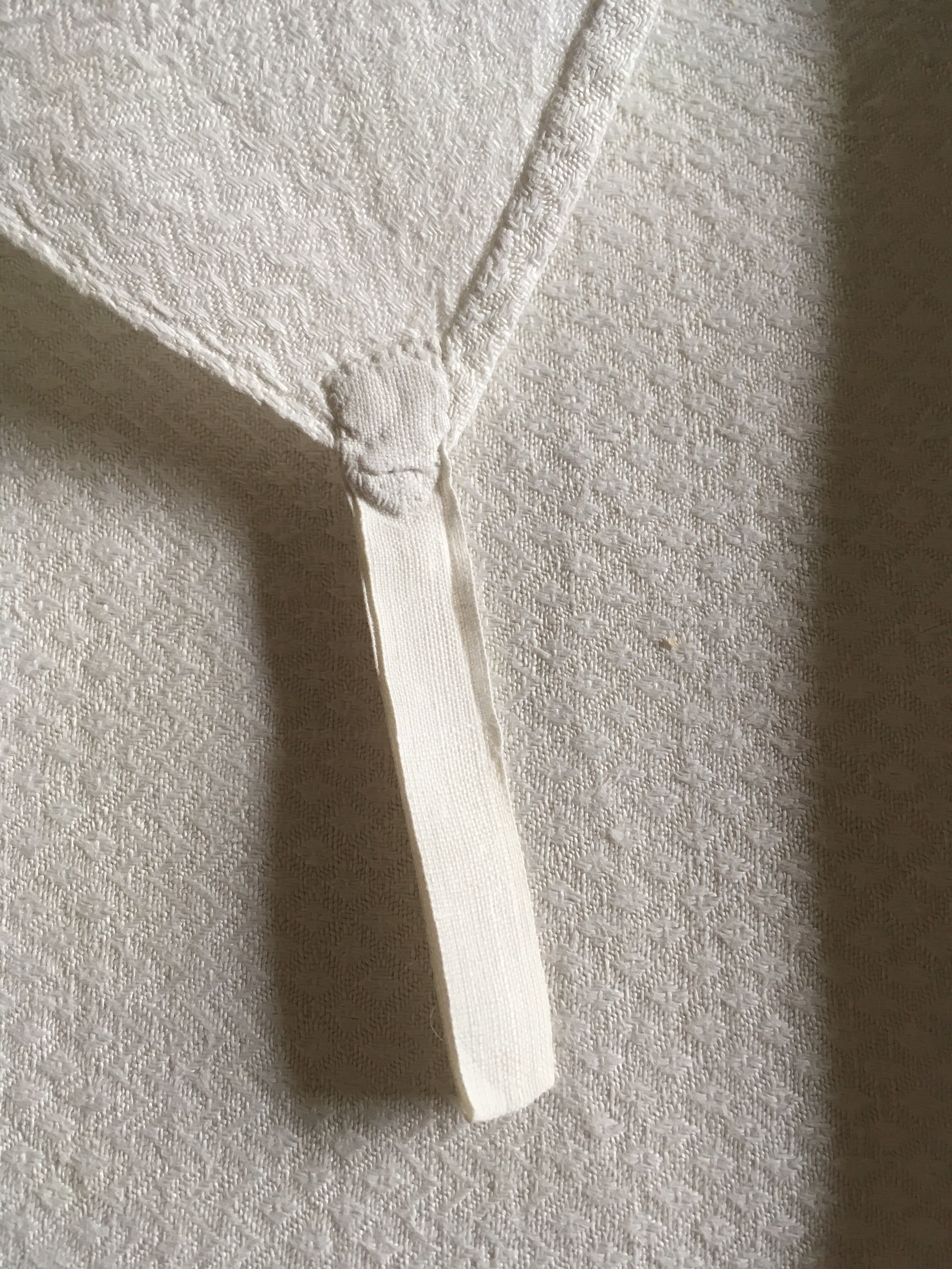 pair of Castle in linen cloths 19th figure BL