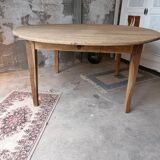 Round farmhouse table