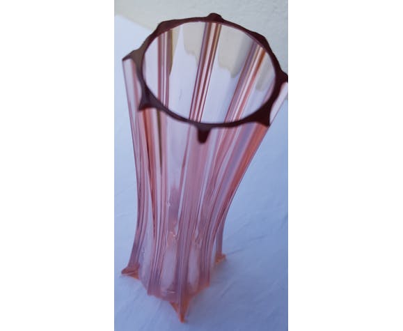 Art deco pink glass vase