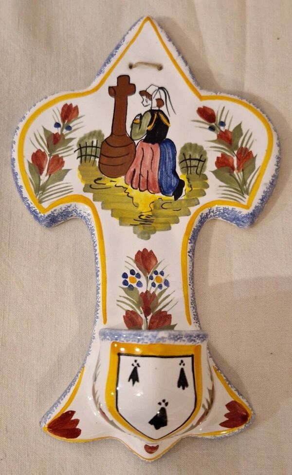Bénitier faïence de Quimper Henriot XXe