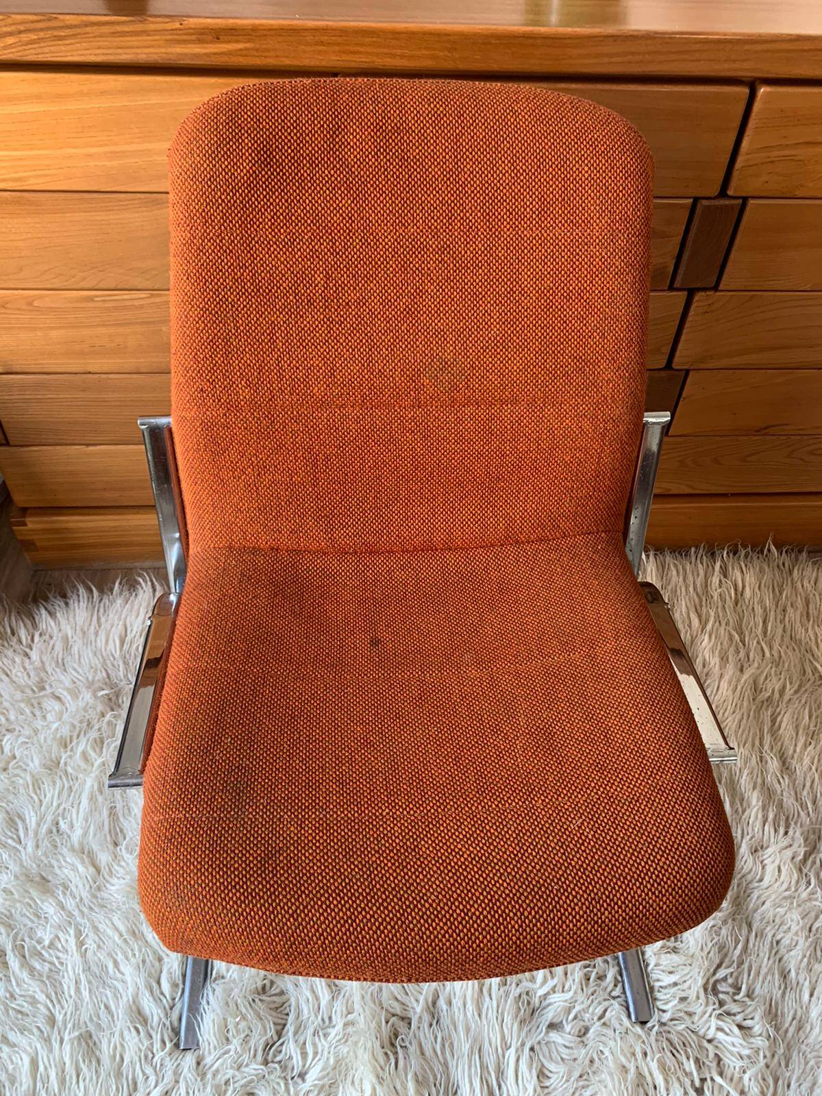 Fauteuil vintage en tweed orangé