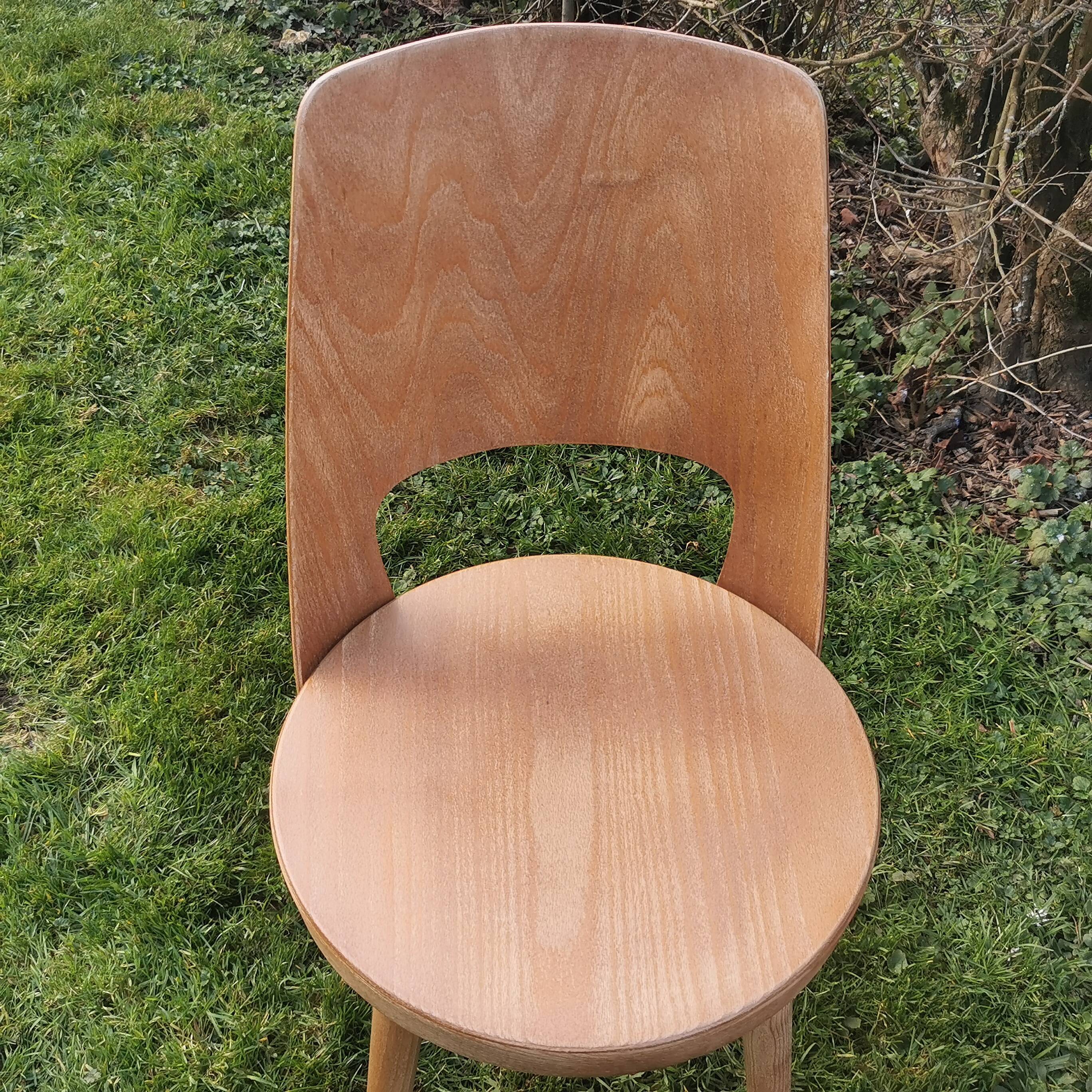 Baumann Mondor chairs