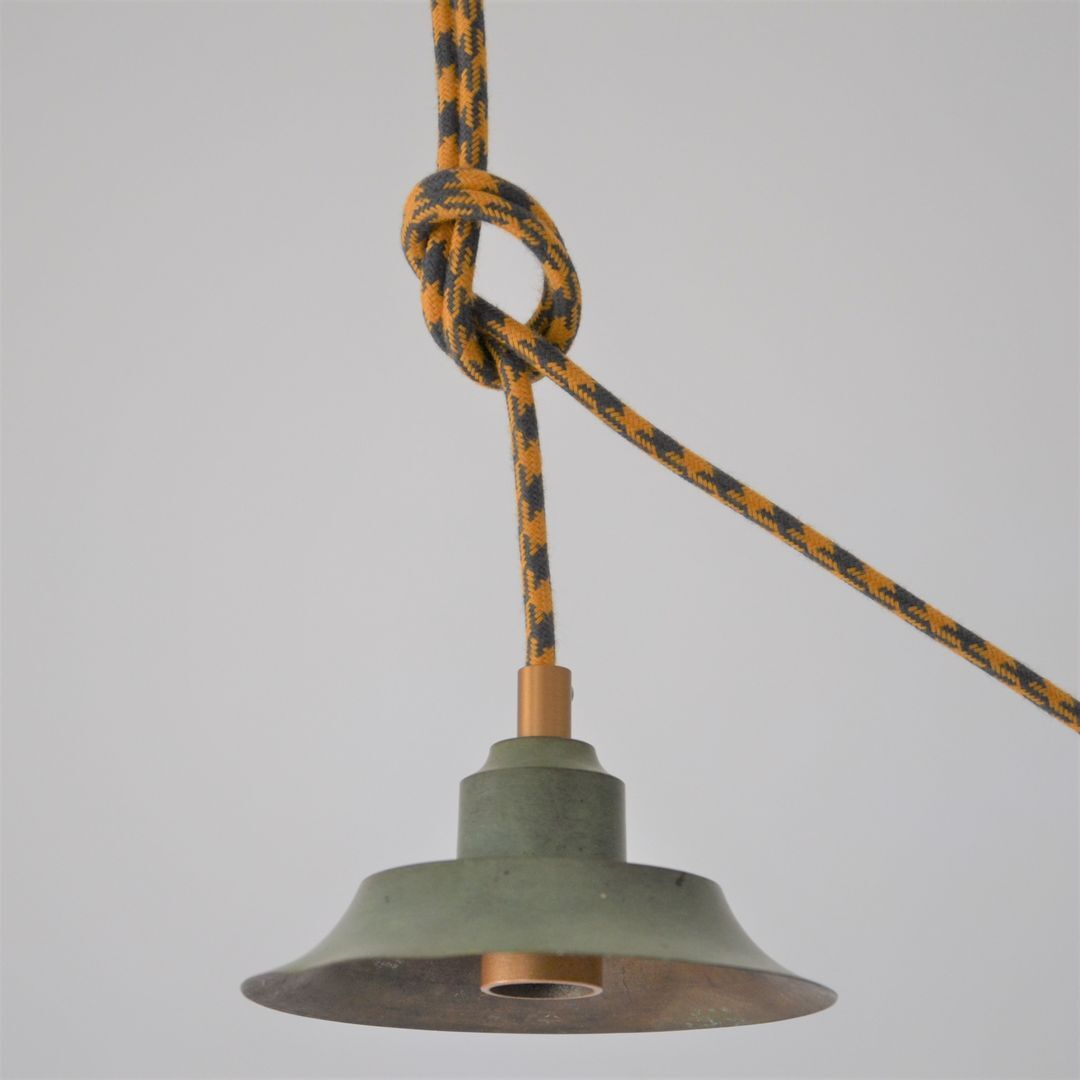 Green lamp and wooden support