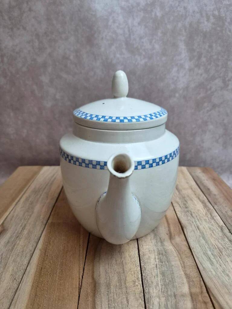 Antique teapot Terre de Fer Opaque from Sarreguemines – Blue checkerboard frieze