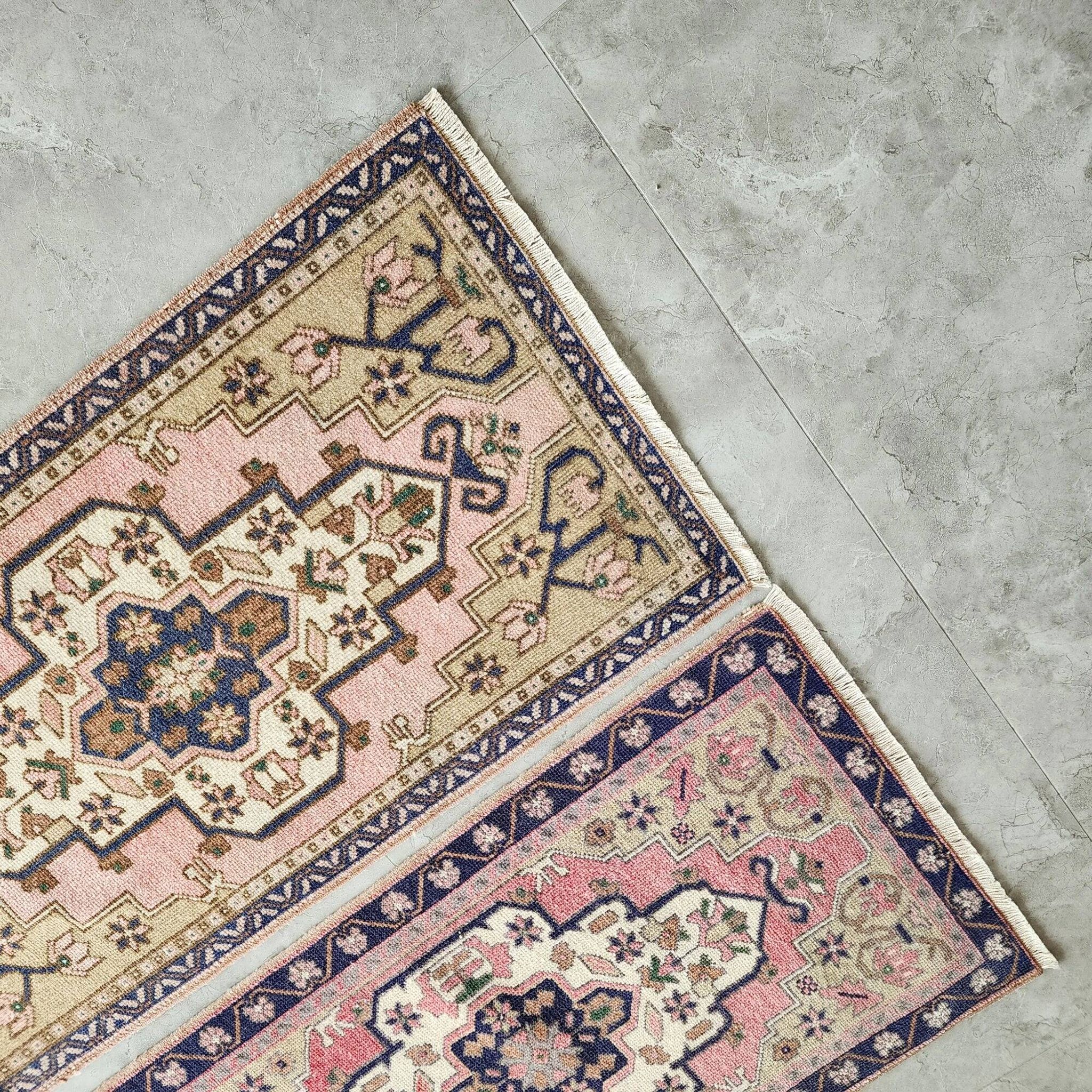 Set of 2 vintage handmade Turkish rugs 56x102 cm