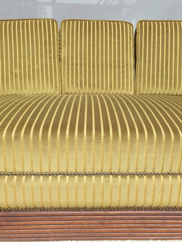 Sofa terminal velvet style Restoration