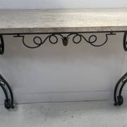 Art Deco console in hammered wrought iron, 20th century.