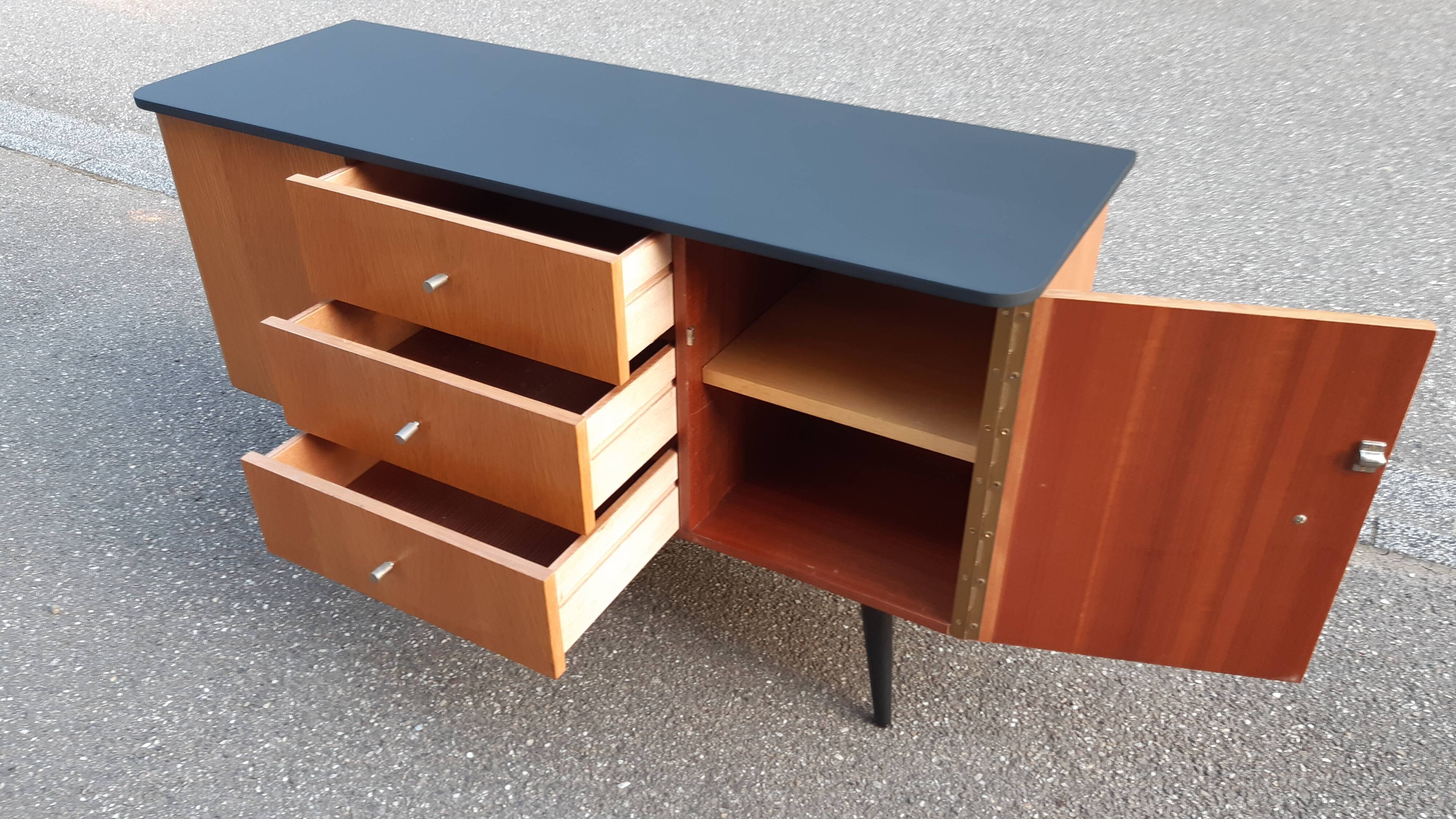 Enfilade basse vintage