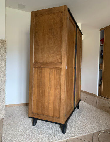 Armoire