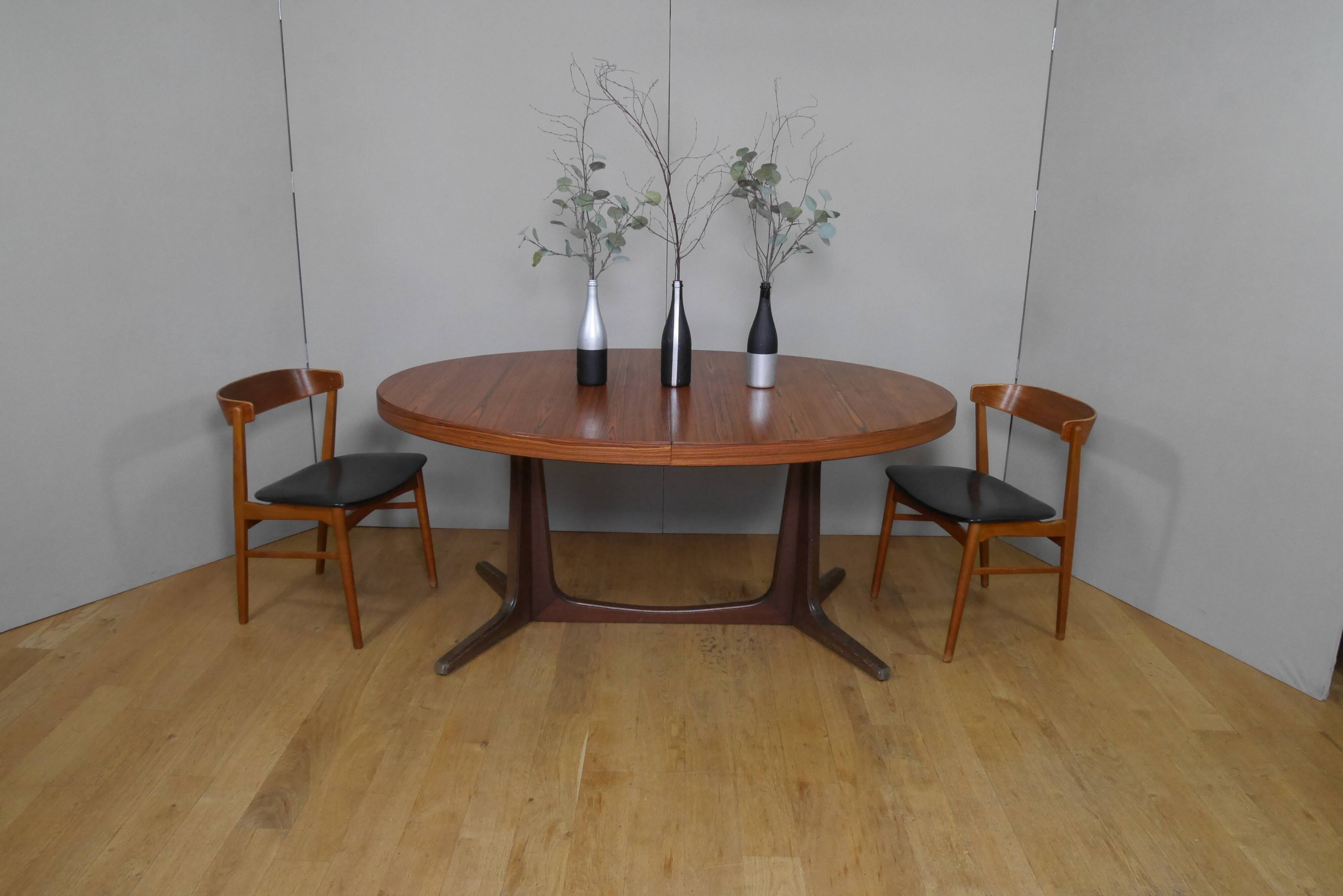 Baumann walnut oval table