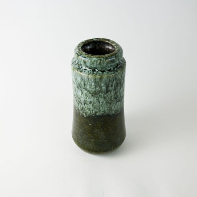 Green vase ceramic W.Germany N ° 204-18
