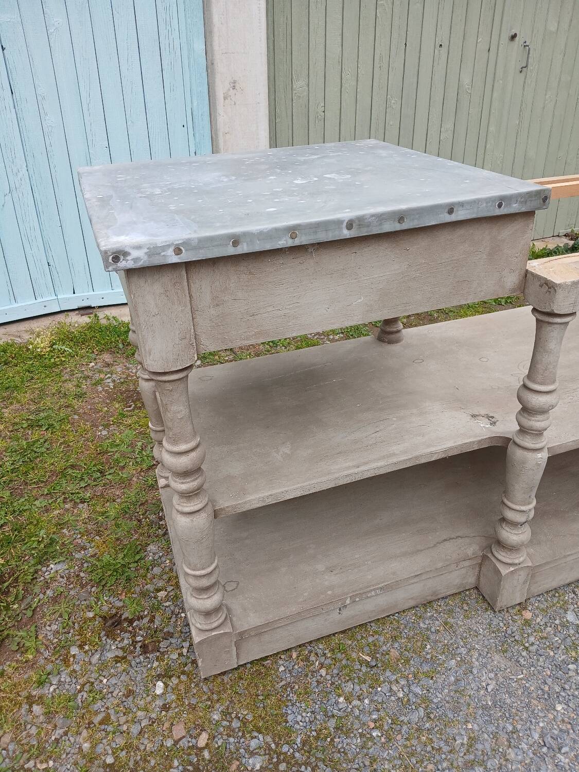 Grand meuble style drapier en bois et zinc