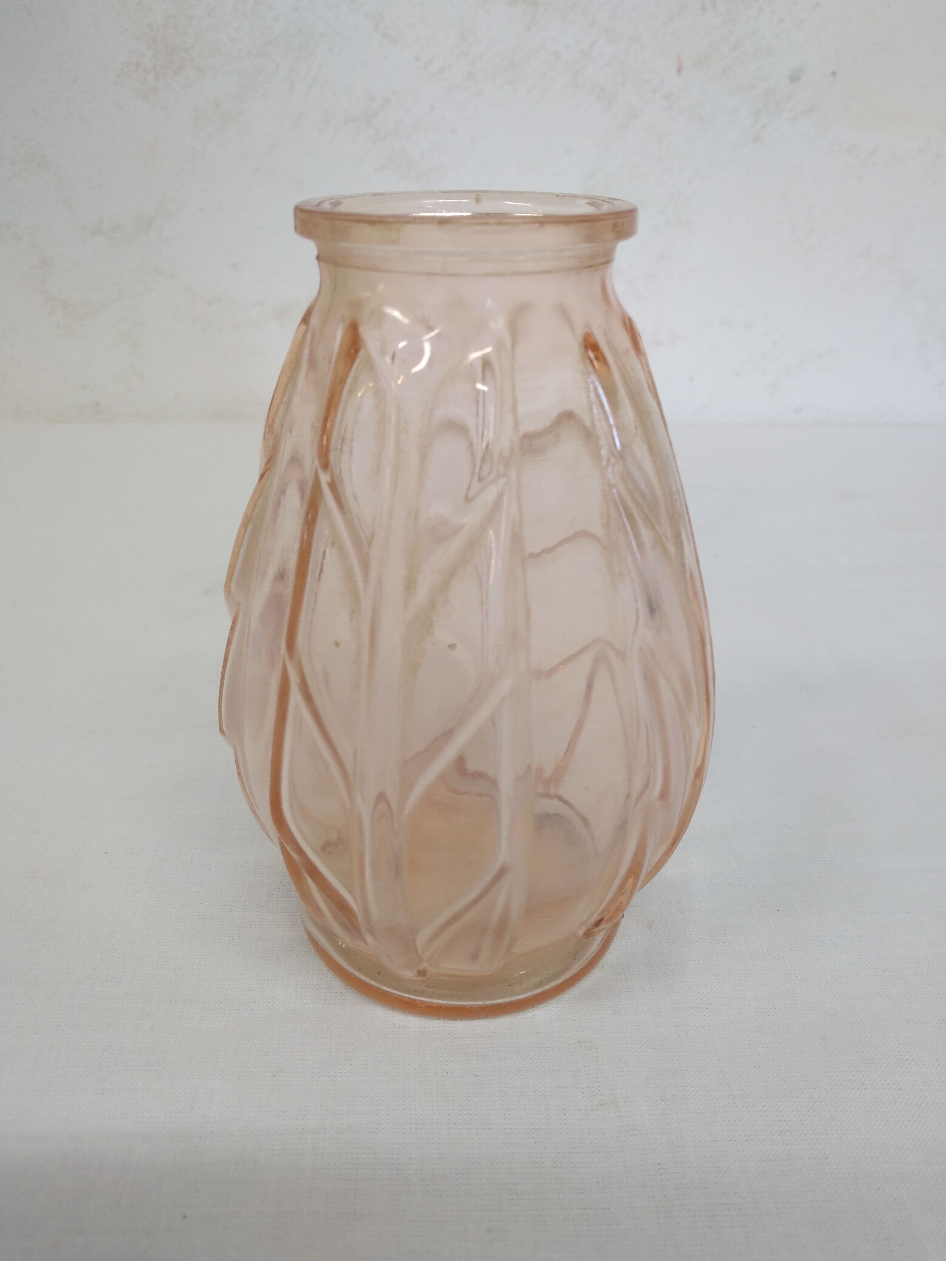 Old pink blown glass soliflore