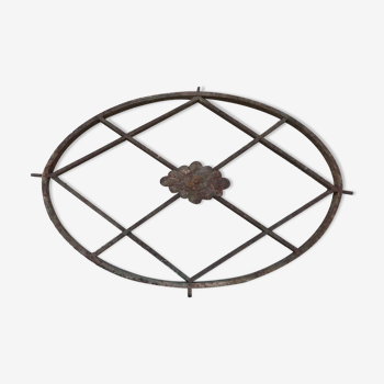 Early 20th century wrought iron decorative oval grille