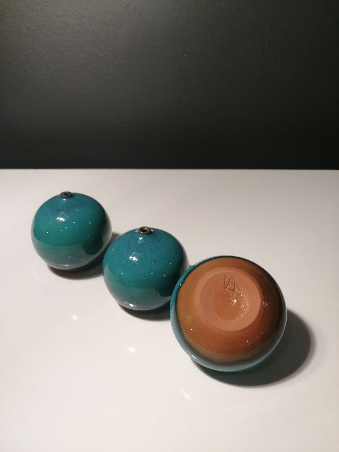 Soliflores vases by ceramist Antonio Lampecco