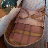 Retro Wicker bassinet