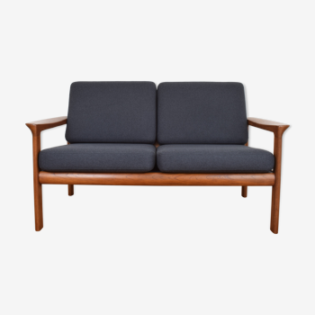 Mid-century danish sofa by Sven Ellekaer for Komfort, 1960