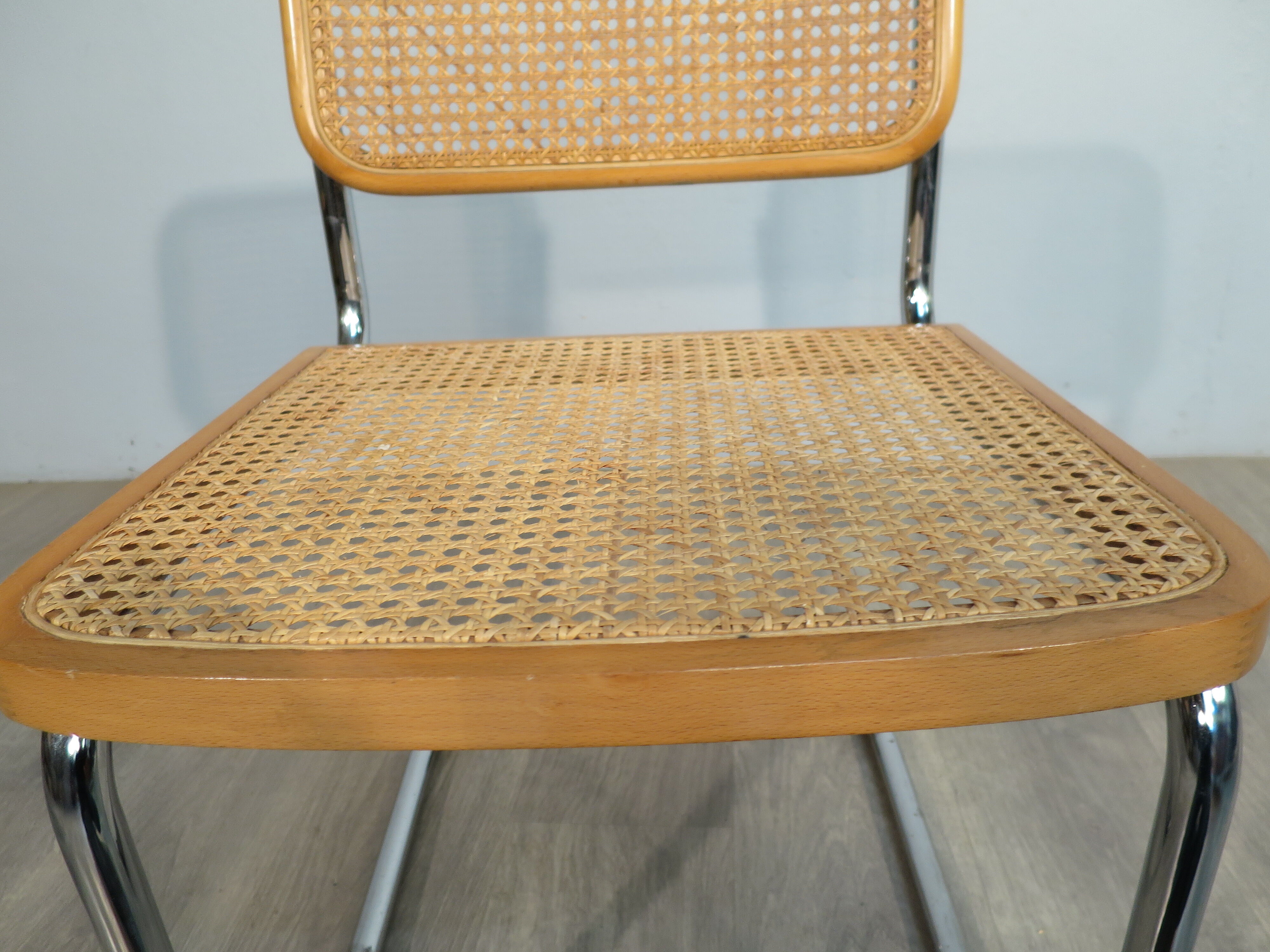 B32 Marcel Breuer chair