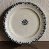 Set of 5 iron earth dishes