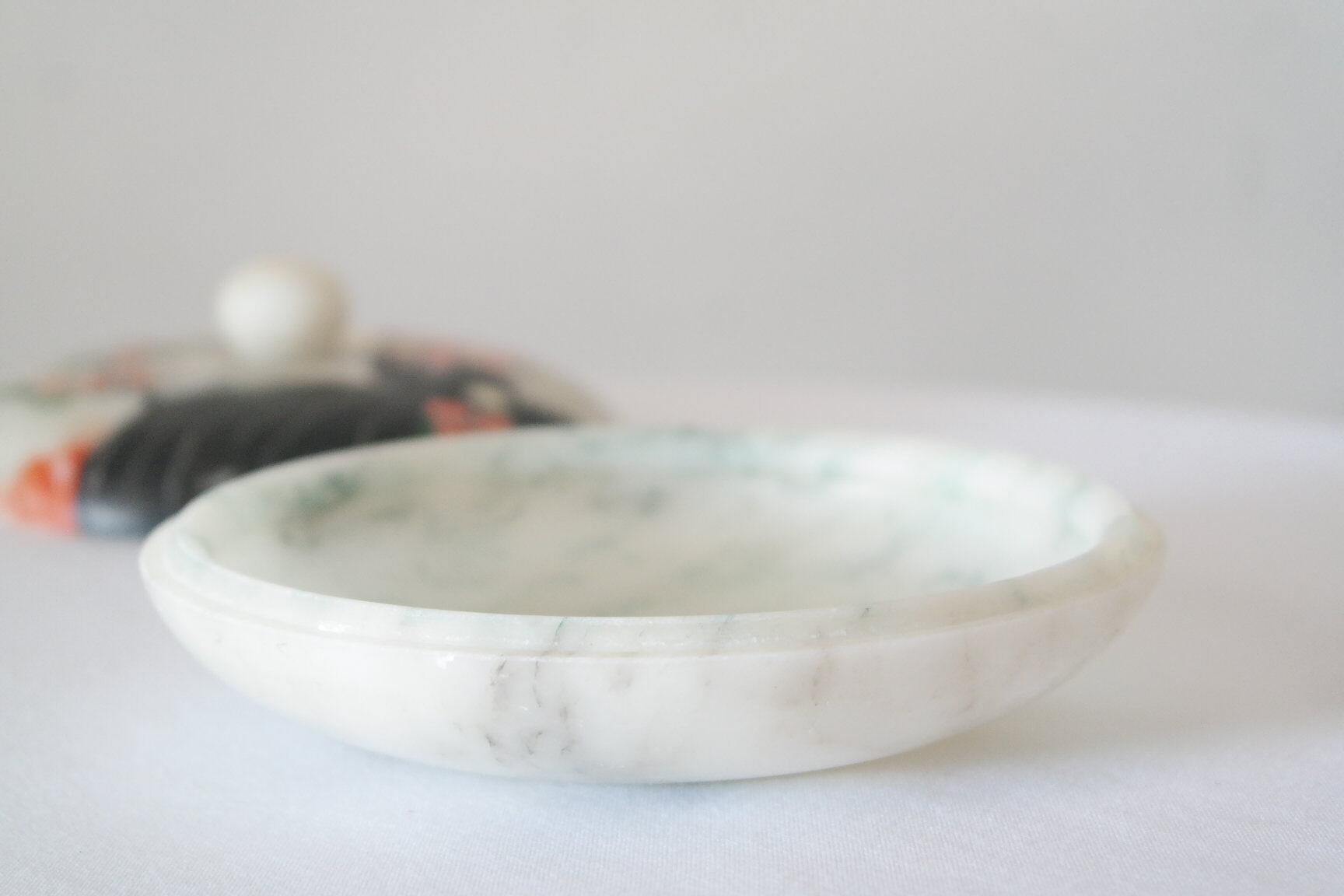 Hand-painted art deco round box