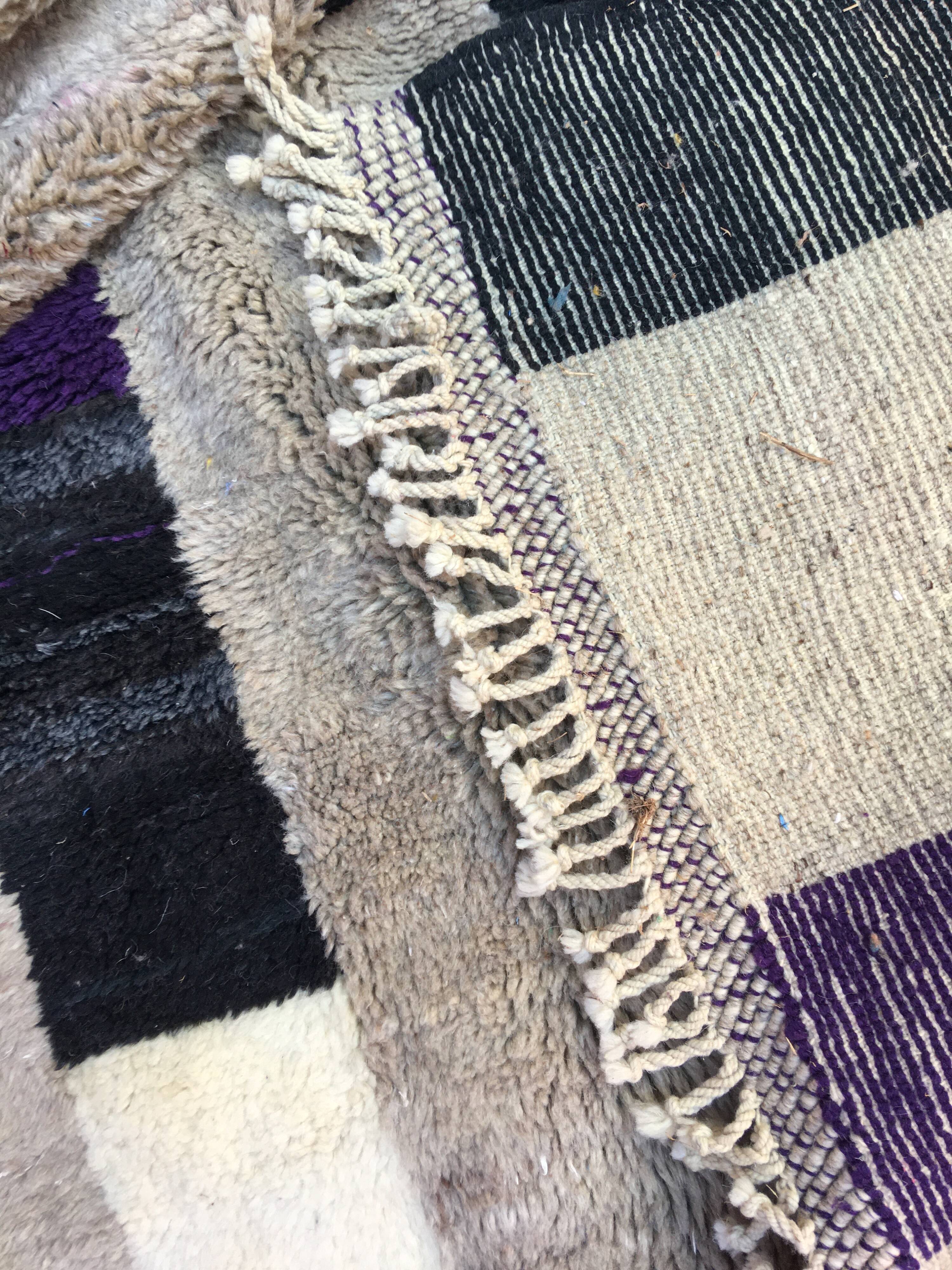 Tapis Mrirt d'exception 272 x 175 cm