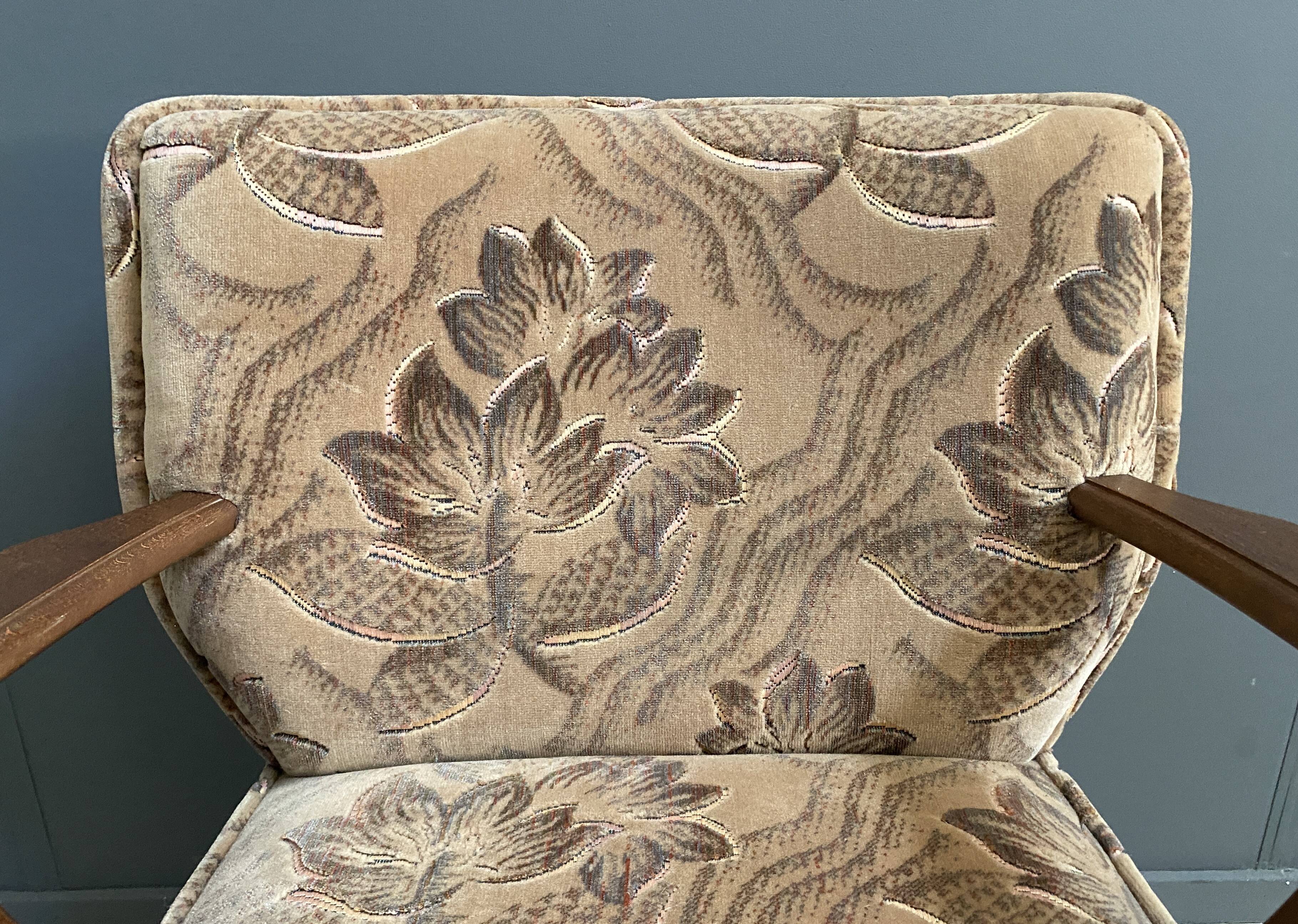 1960s floral print cocktail armchair with armrests