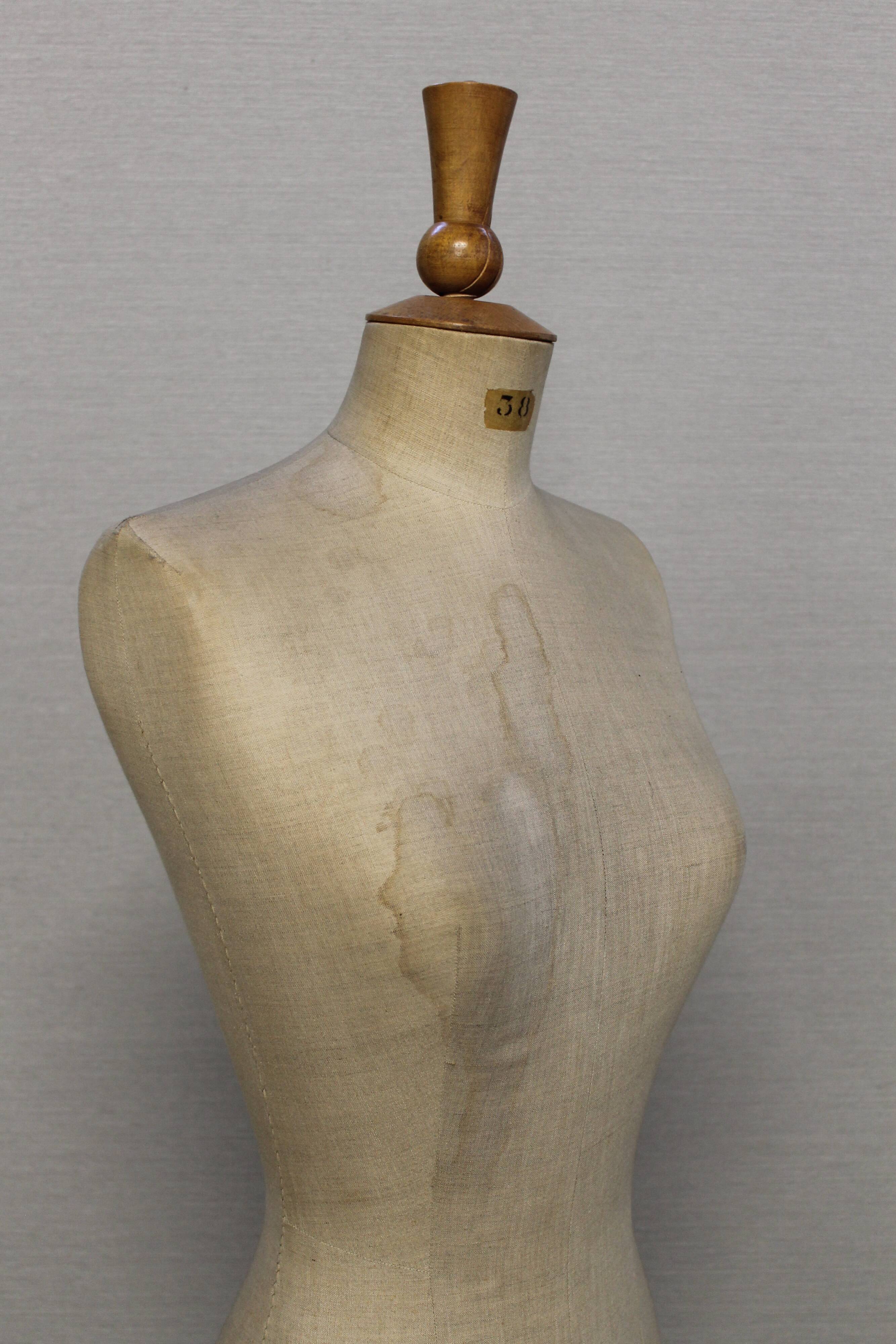 Mannequin de couture Juvenia