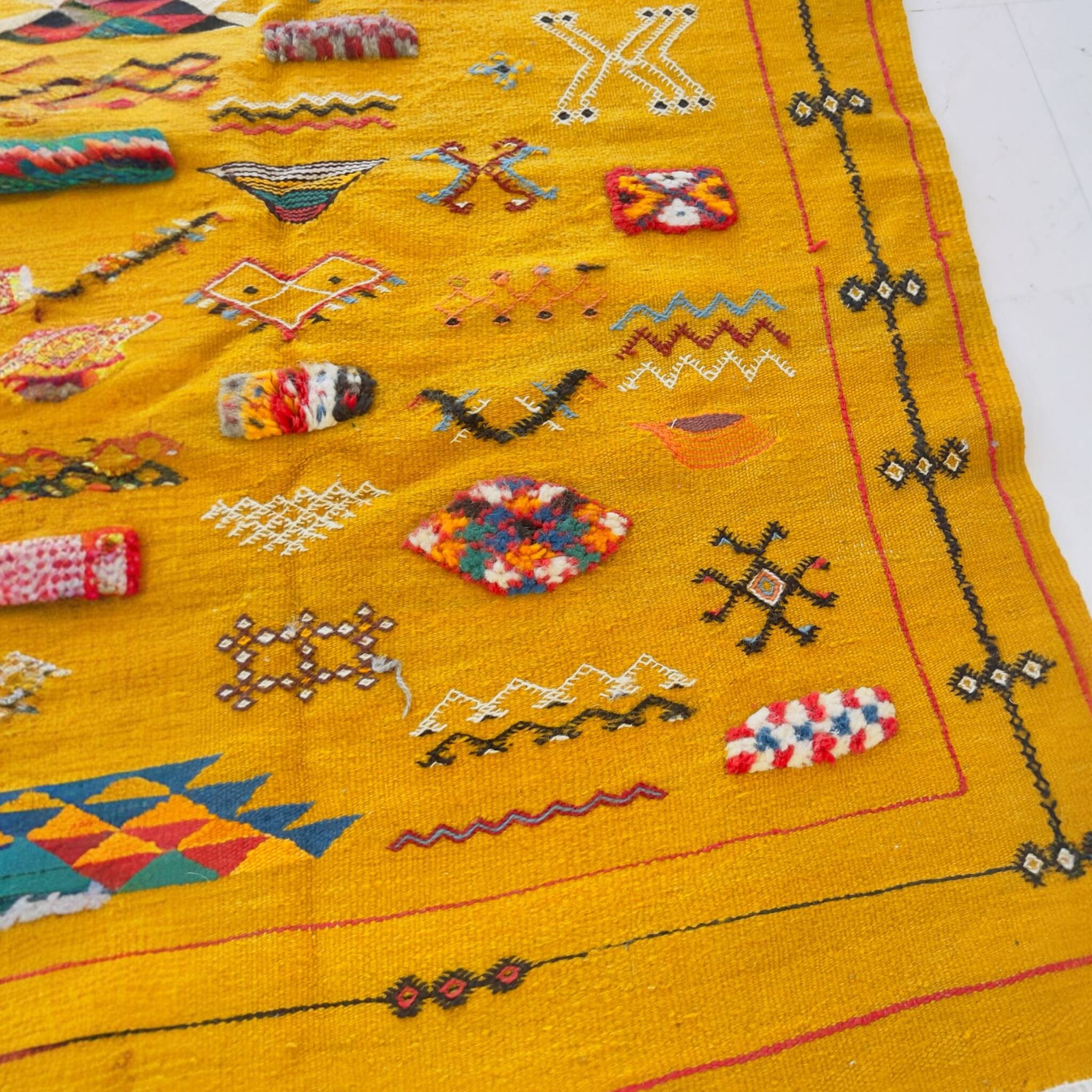 Moroccan kilim rug, colourful vintage tribal flat-woven rug.