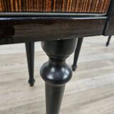 Paire de tables de chevet des années 60 avec porte à abattant et plateau en verre bleu