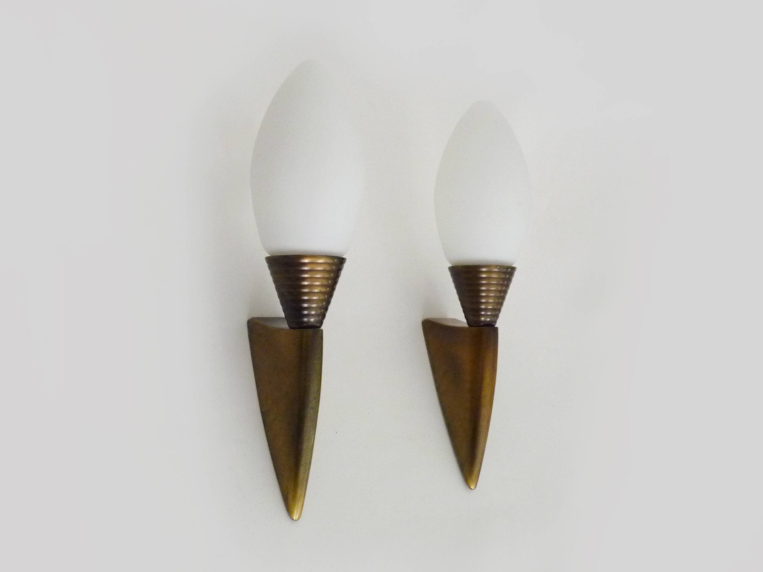 Pair of wall sconces, torchère, brass and opaline. 1980s.