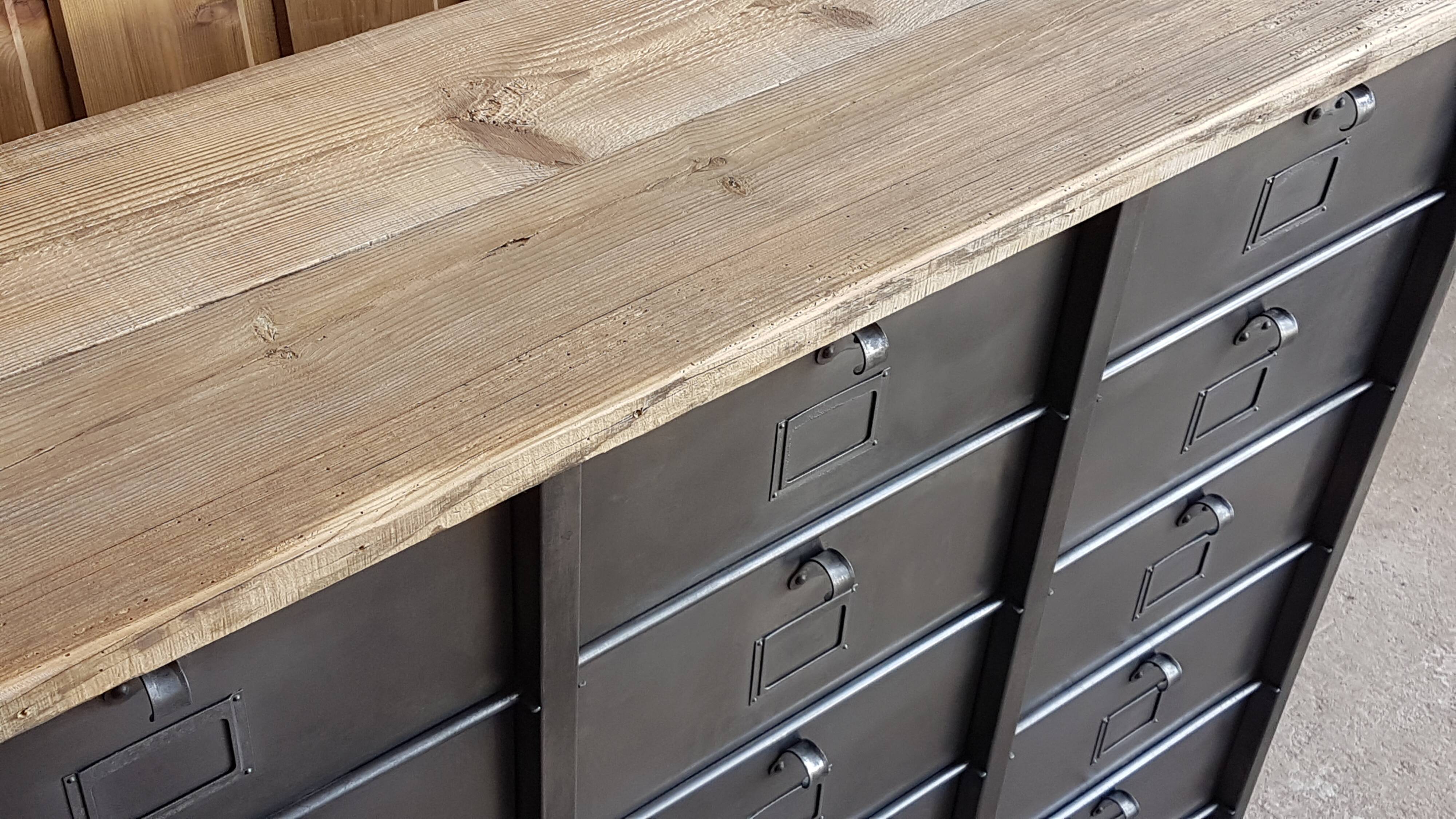 Strafor valve furniture