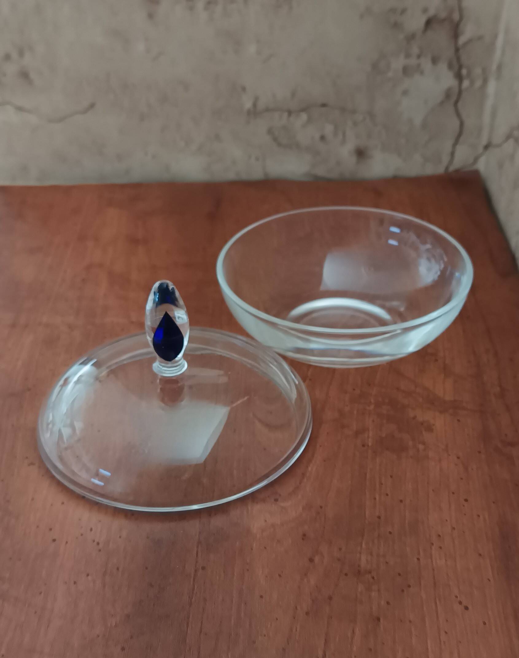 Arques crystal candy box