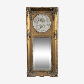 Golden trumk bevelled mirror with children 32x70cm