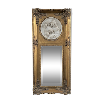 Golden trumk bevelled mirror with children 32x70cm