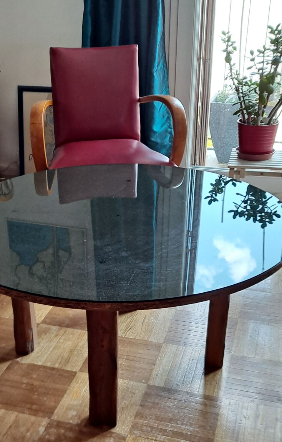 Coffee table glass and wood