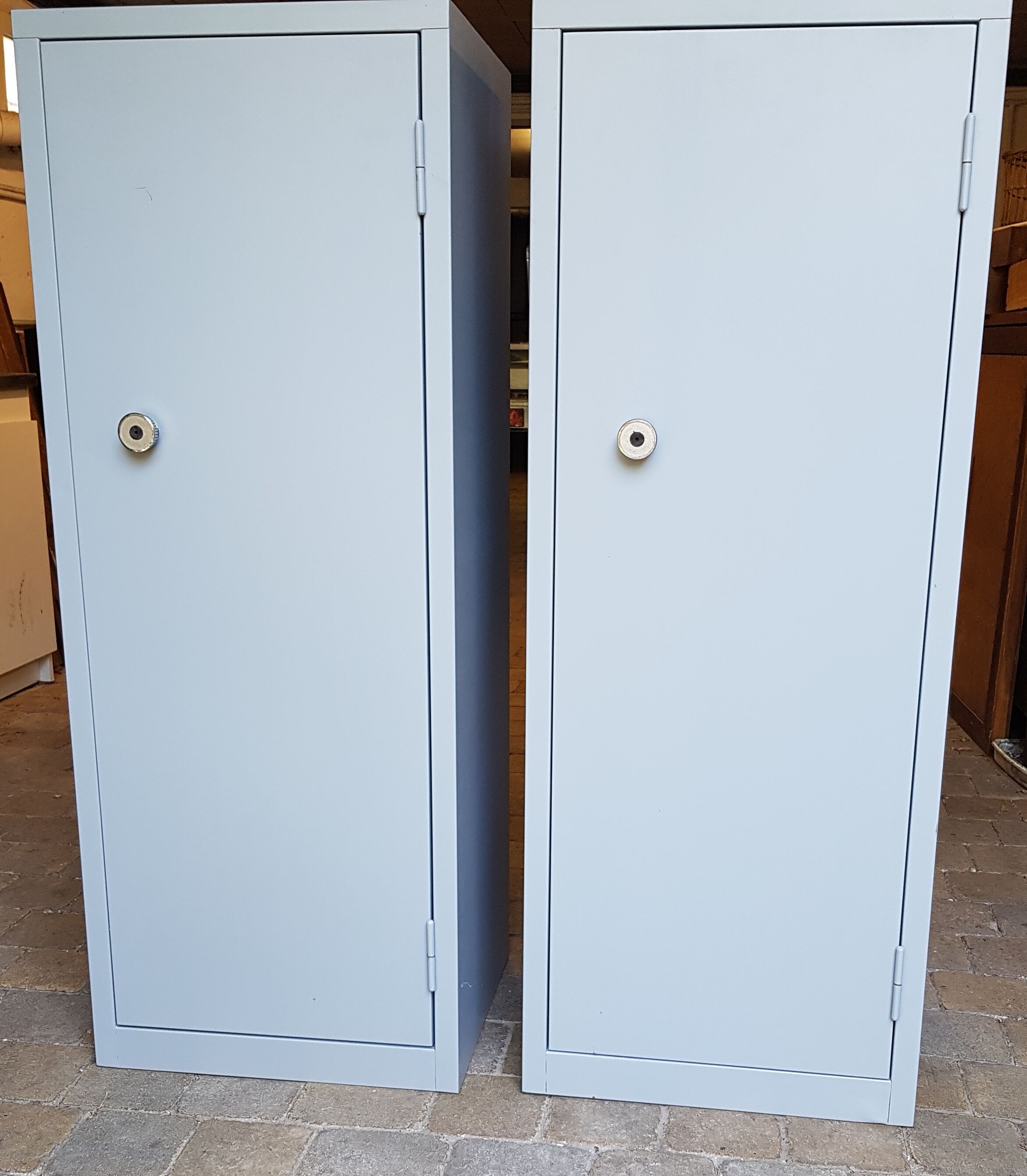 Set of 2 metal dressers