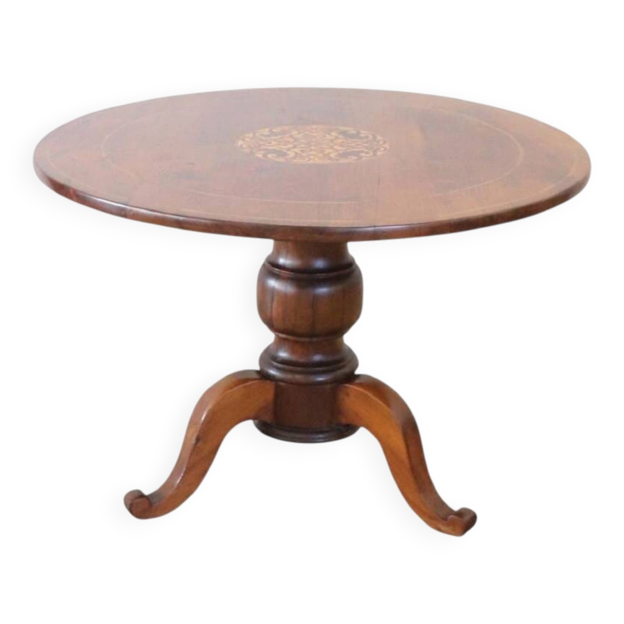 Antique Til Top Table In Walnut Inlaid, Italy Mid 19th Century
