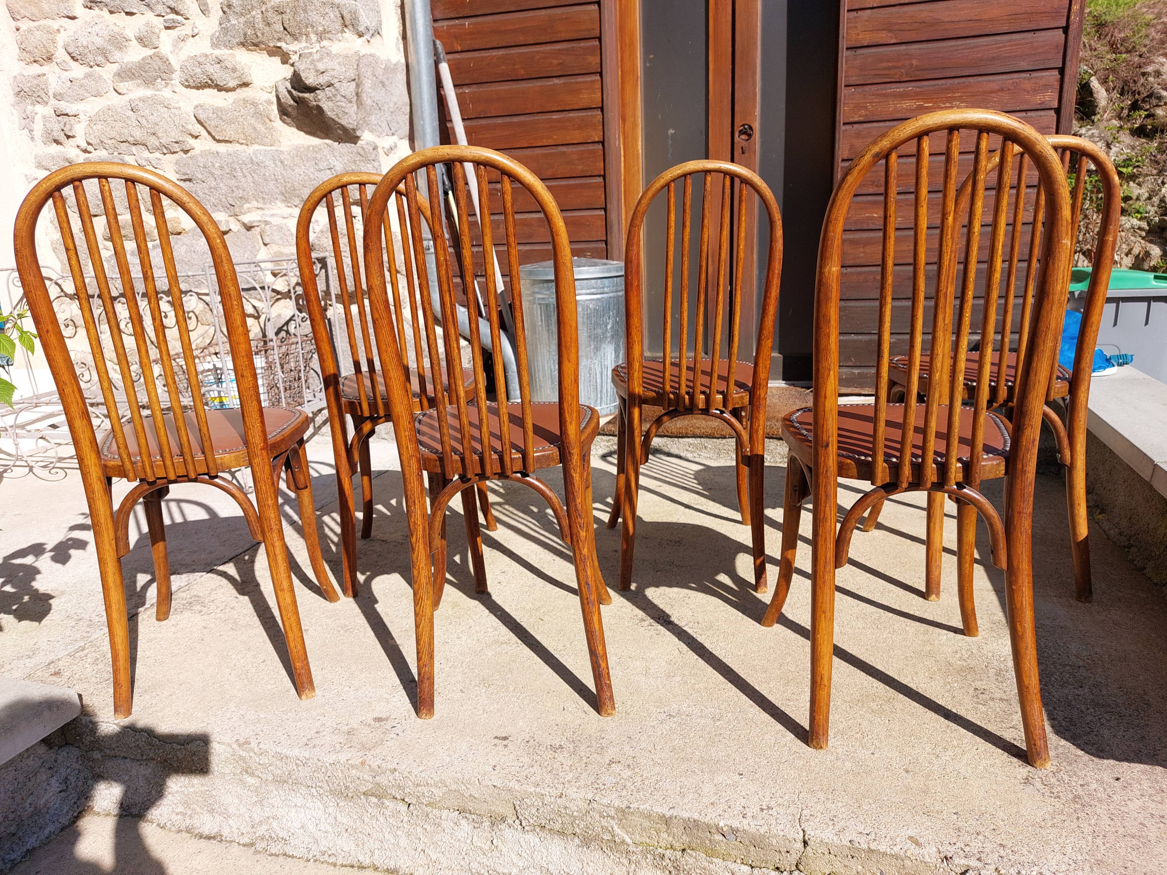6 chaises Baumann en bois et simili cuir