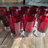 Set of 12 Luminarc wine glasses model Sweden red