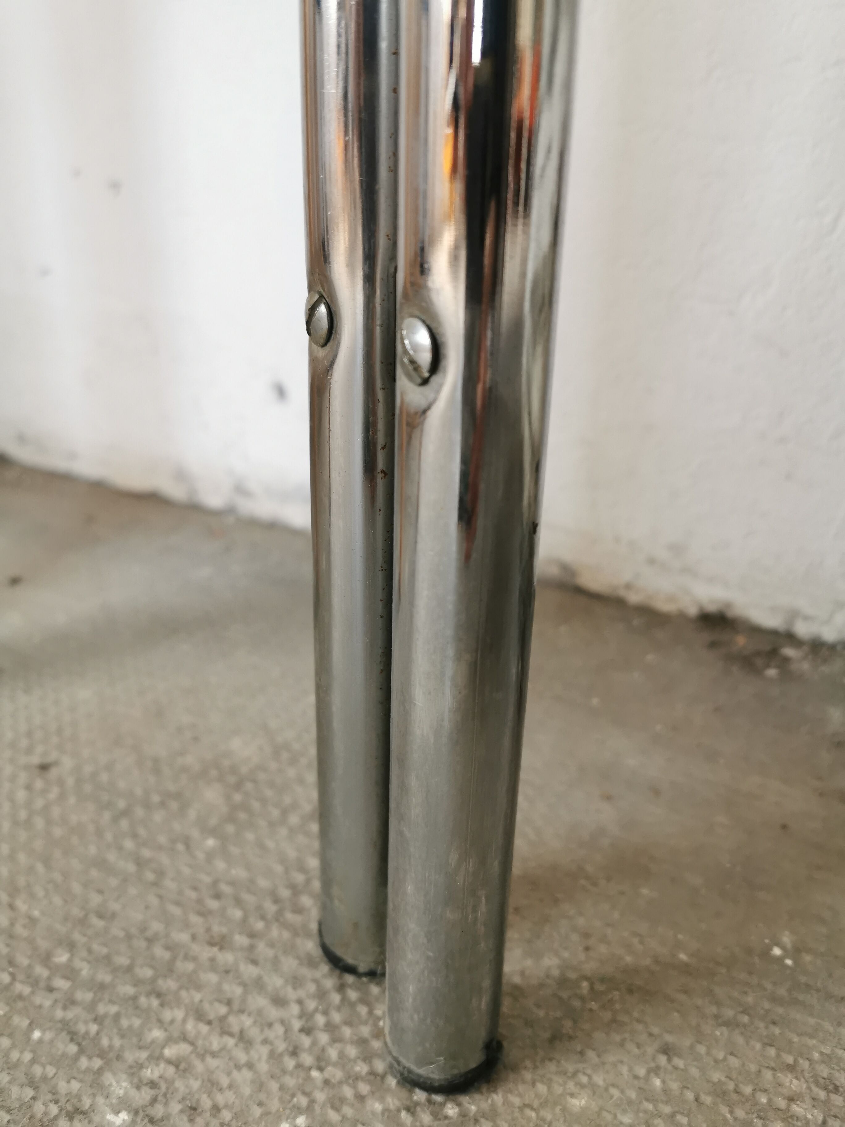 Table in metal chrome and glass 1970