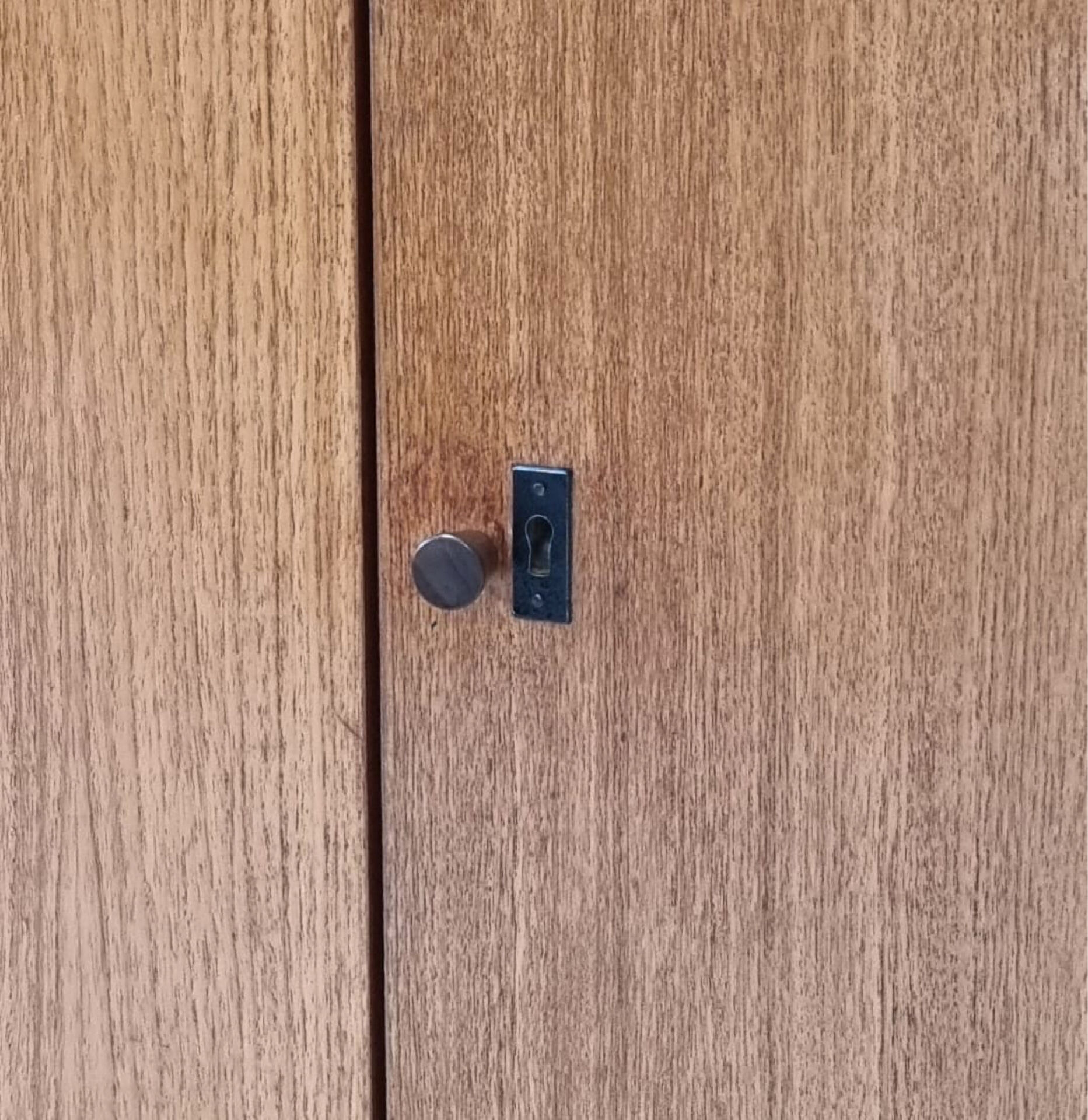 Armoire du milieu du siècle